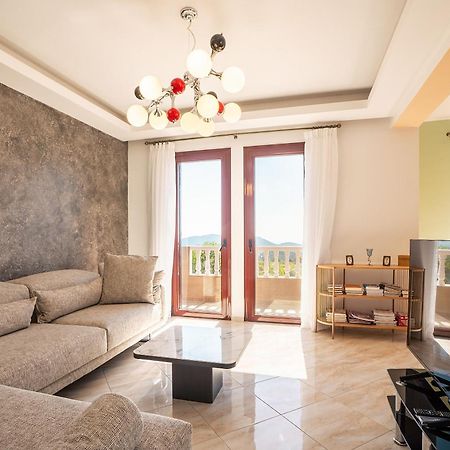 Sky Hills Villa Pszínthosz Kültér fotó